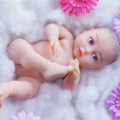 Lifelike заново родившийся дети девушки 39cm забавляются волосы кукол покрашенные вручную
